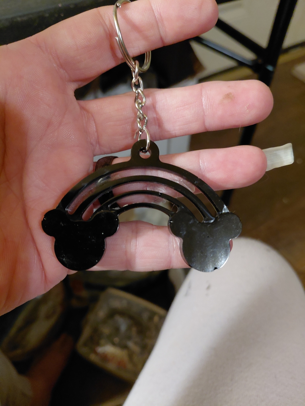 Black Rainbow Mouse-Style Acrylic Keychain – Unbranded